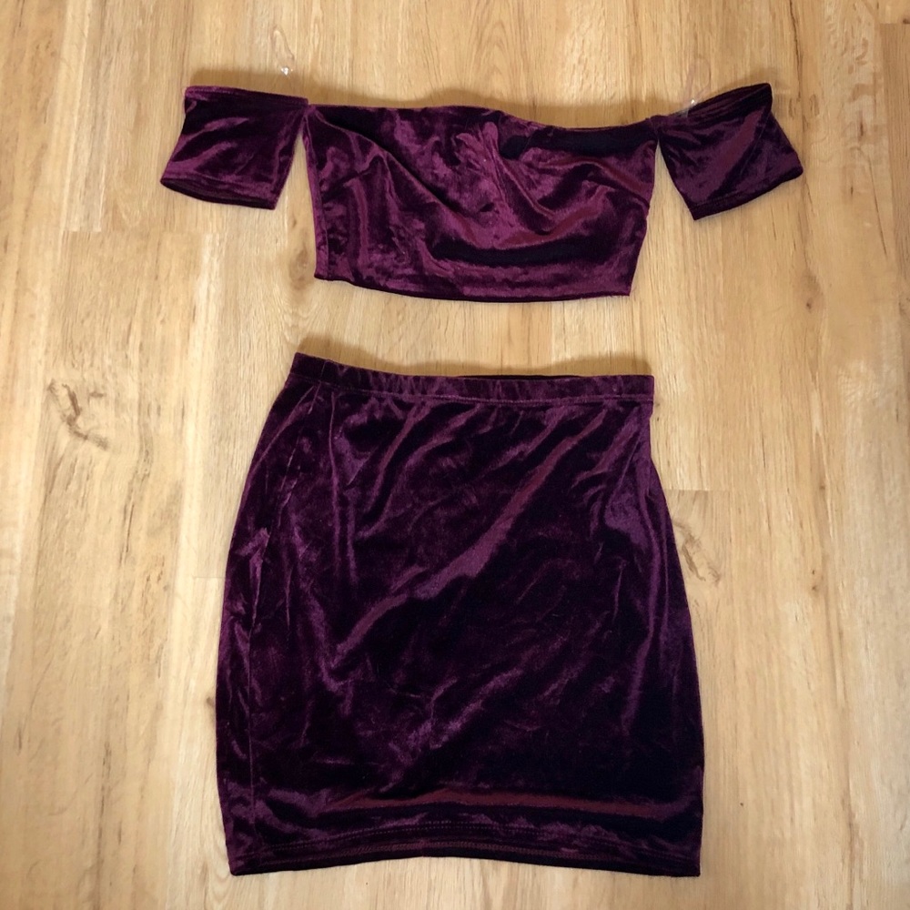 2 piece crop top and skirt set